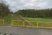 Jedno dziecko nie żyje, drugie w stanie krytycznym – Tragedia na torach pod Goleniowem