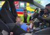 Policjanci wybili szybę, by ratować dziecko zamknięte w aucie