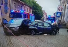 Samochód wjechał na chodnik. Zginęło dziecko i dorosły mężczyzna – ZDJĘCIA!