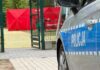 Zwłoki mężczyzny odnalezione na placu zabaw w Strzeniówce. Trwa wyjaśnianie okoliczności śmierci