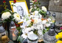 Wdowa po ofierze tragedii na Trasie Łazienkowskiej: „Podpalono grób mojego męża”